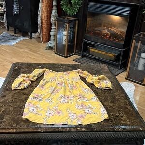 NWT small socialite dress mustard  yellow floral A89